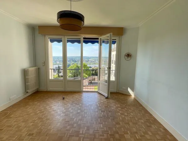 Appartement T3 centre ville avec parking 