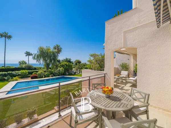 CANNES EDEN - APPARTEMENT VILLA PROVENCALE - VUE MER - PISCINE 