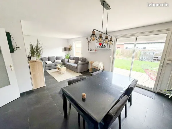 Maison 5 pièces 84 m² 