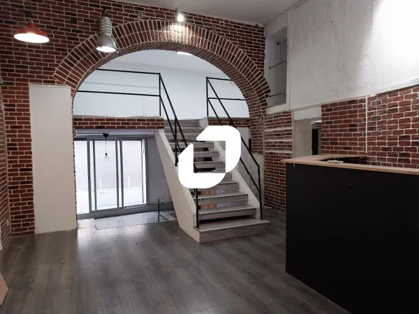 Local commercial 138 m² 