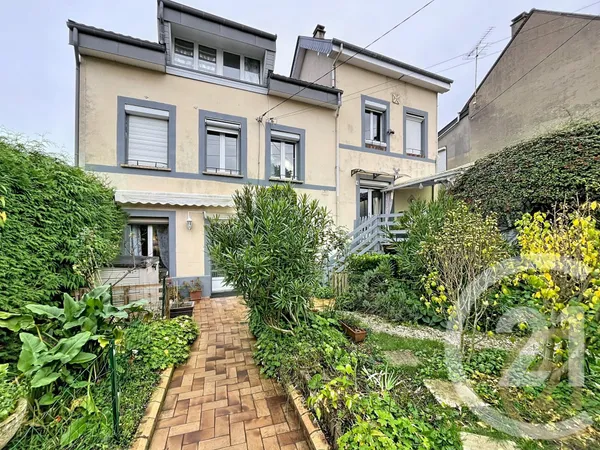 Maison 5 pièces 110 m² 