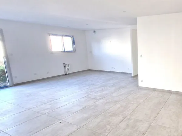Appartement 3 pièces 74 m² 