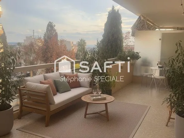 Appartement entièrement rénové 
