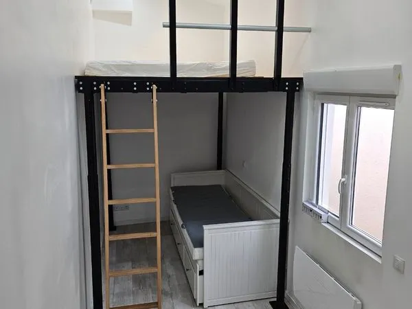 F1 Esprit "Loft" Calme & Hauteur sous plafond (3m40) 