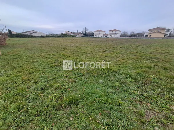 Terrain Vacquiers La Nauze 924 m2 lot 1 