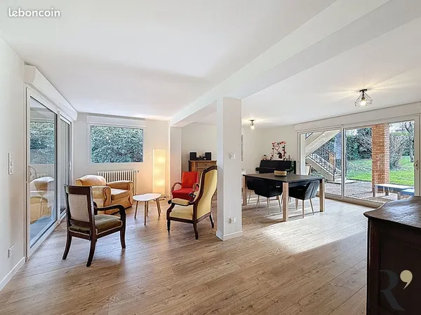 Maison 5 pièces 182 m² 