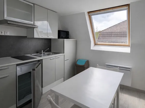 Studio meublé 17m² - Centre-ville de Douai - Lumineux et rénové 