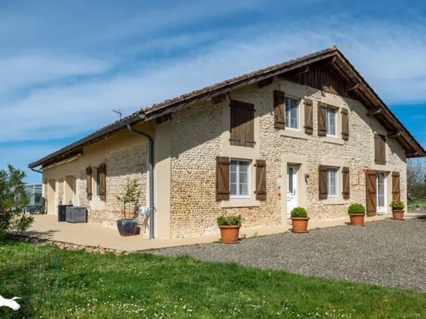 Maison de 7 pièces principales 