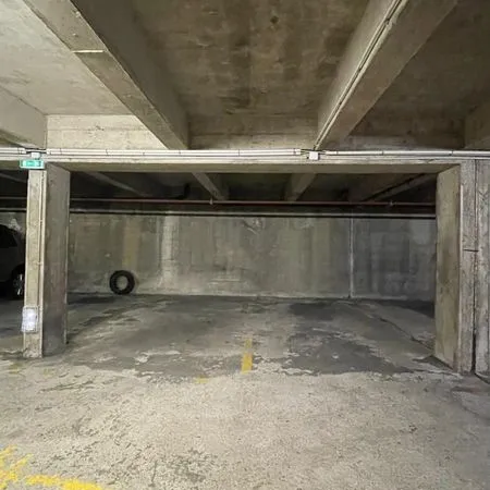 À vendre - Place de parking en sous-sol - Paris 14e 