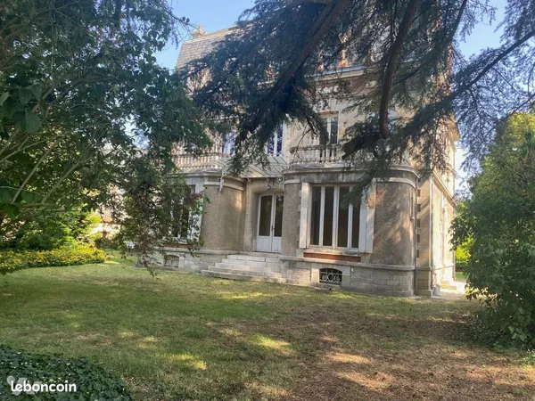 Appartement 5 pièces 133 m² 