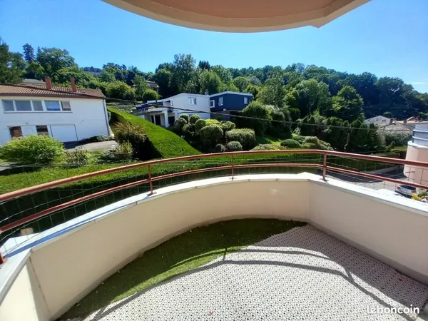 Appartement 4 pièces 93 m² 
