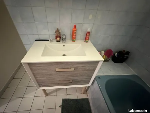Apprtement t2 33m2 à plaisir grignon 