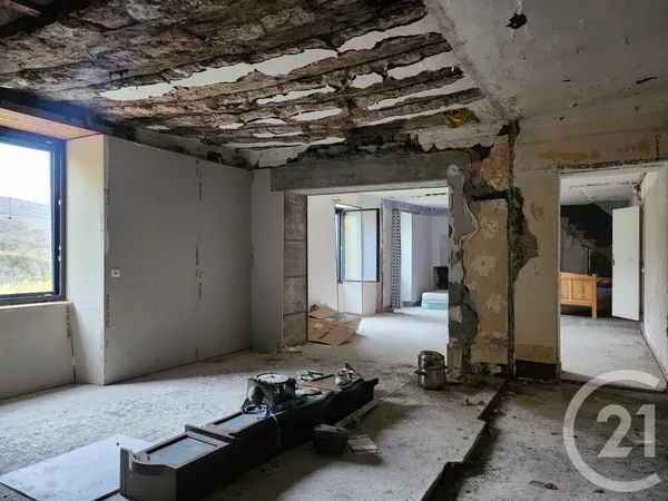 Maison 4 pièces 143 m² 