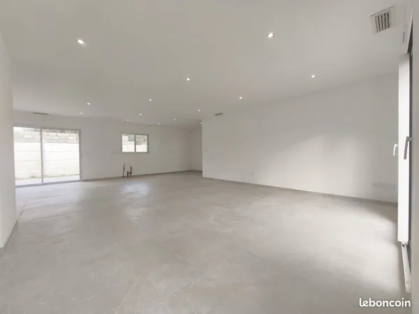 Maison 5 pièces 111 m² 