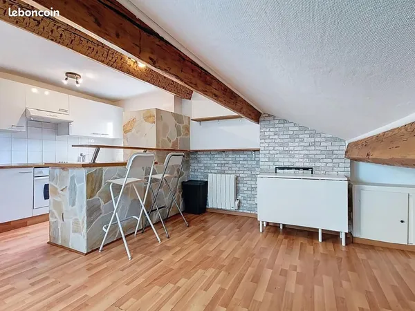 Appartement 2 pièces 61 m² 