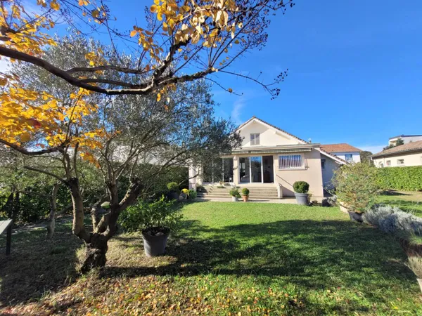 Maison 5 pièces 136 m² 