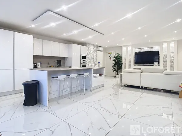 Appartement 4 pièces 93 m² 