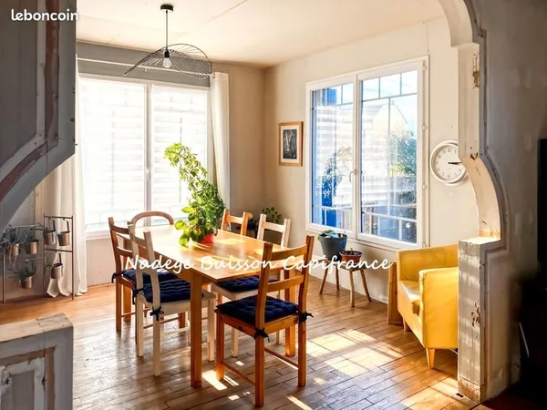 Villa 6 pièces 195 m² 