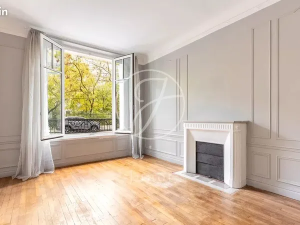 Appartement 4 pièces 80 m² 