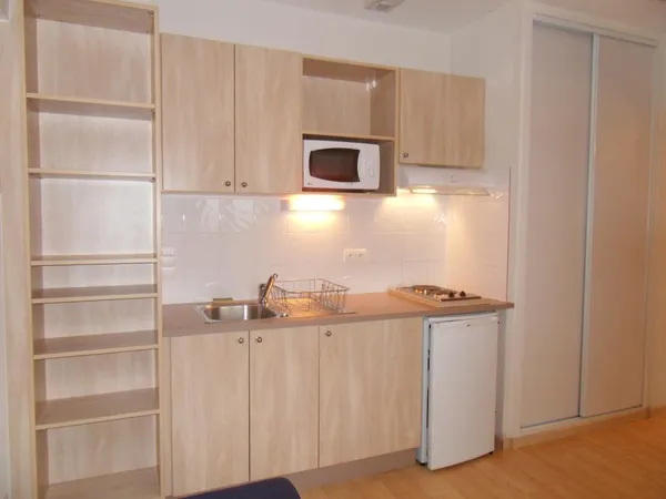 T1BIS MEUBLE (n°42) - 17 RUE DAVAT 