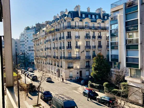 Appartement 5 Pièces 127.77m2 La Muette 