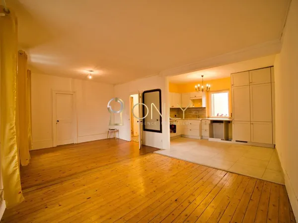 VILLEFRANCHE SUR SAONE - APPARTEMENT - T2 - JARDIN 