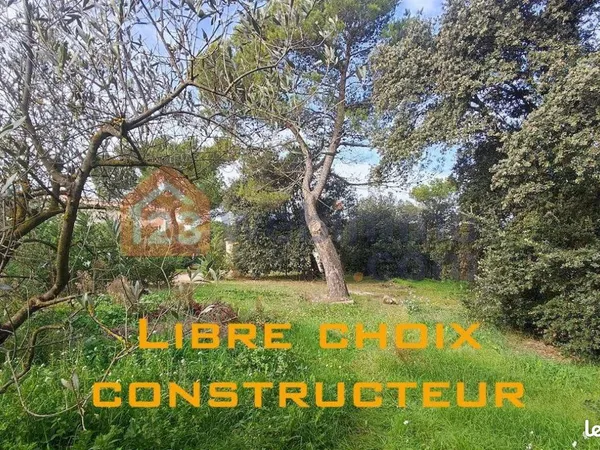 Terrain 1 534 m² Lambesc 
