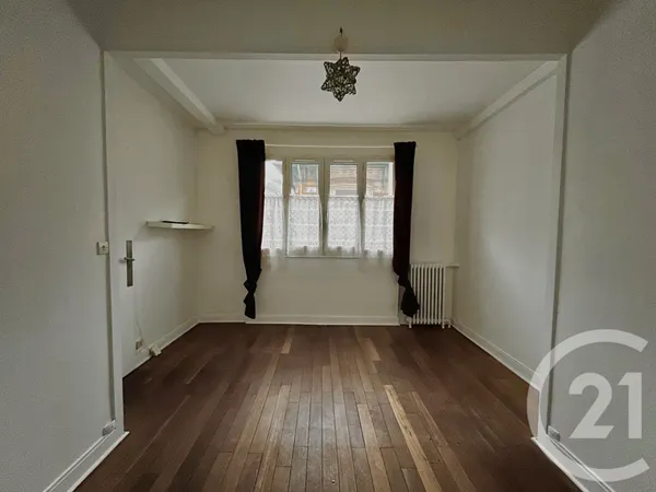 Appartement 1 pièce 27 m² 
