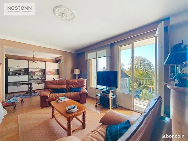 Appartement 6 pièces 107 m² 