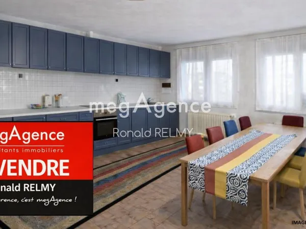 Centre-ville des Sables-d'Olonne ,maison avec garage et dépendances une opportunité rare!!! 