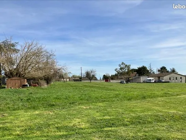 Terrain 1105 m² 