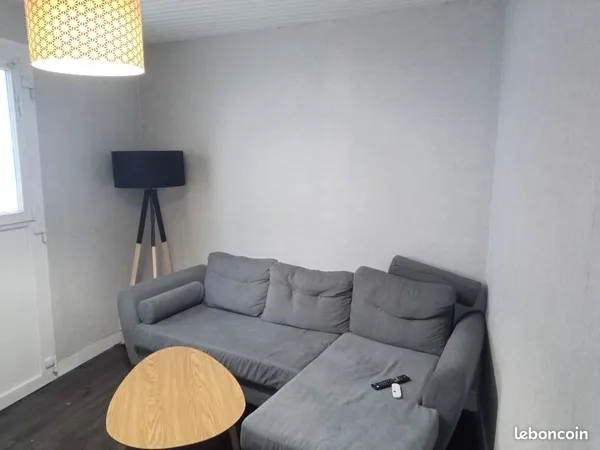 Recherche coloc loyer 460 tous compris 