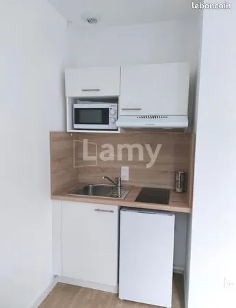 Appartement 1 pièce 18 m² 