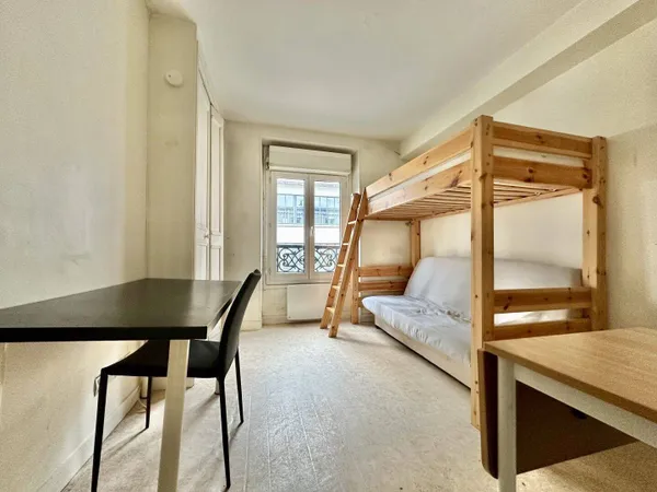 Appartement 1 pièce 17 m² 