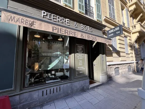 Immobilier professionnel Location Nice   66000€