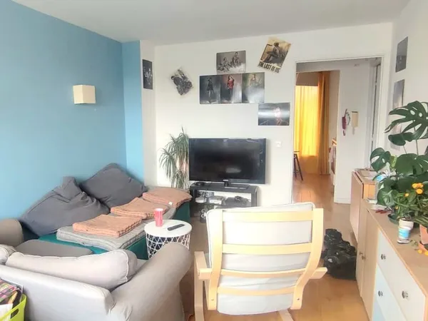 Appartement colocation proche tram 3 gande terrasse 