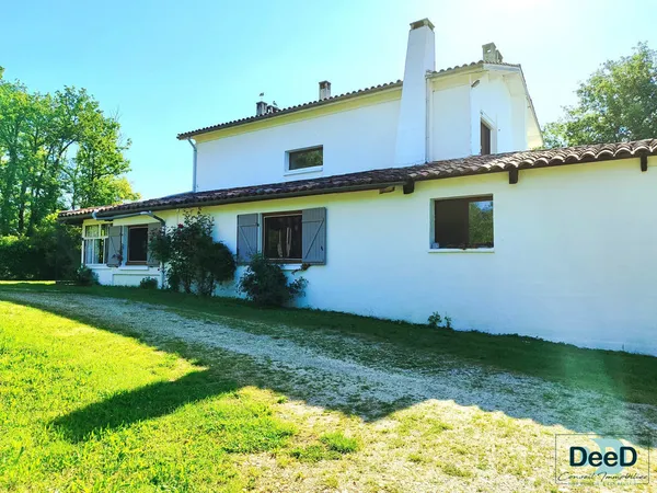 Maison de 250 m² 