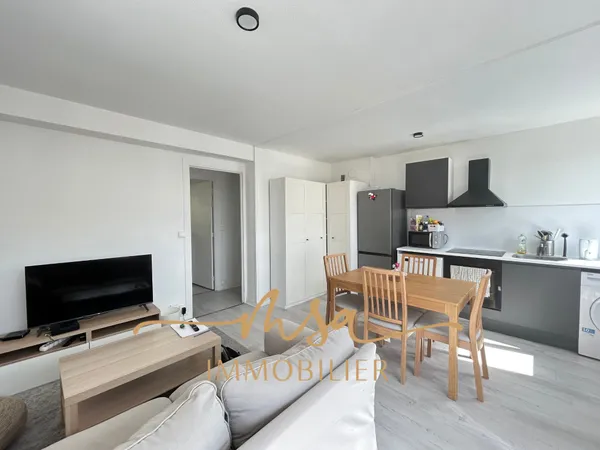 CHAMBRE privative dans Colocation T4 meublé de 64 m2 = Préfe 