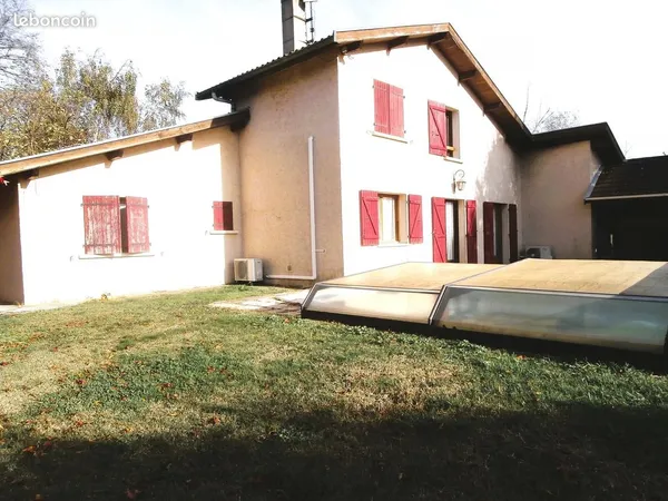 Villa 6 pièces 148 m² 