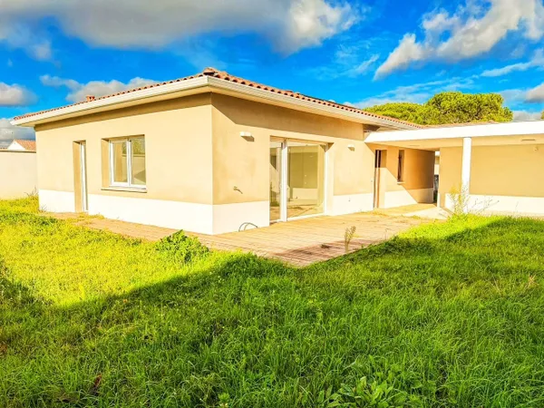 Maison de plain-pied 5 pièces 112 m² 