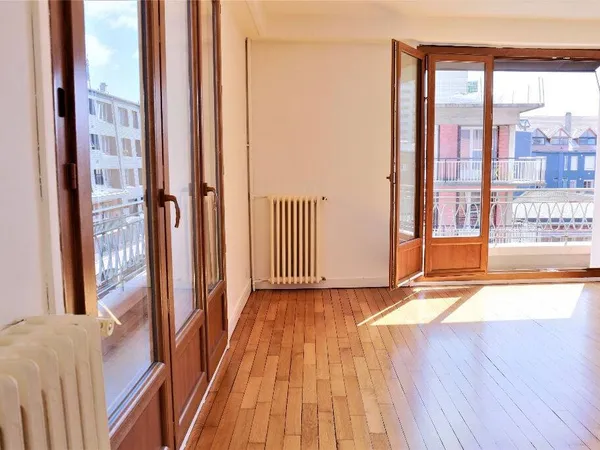 Appartement 4 pièces 93 m² 