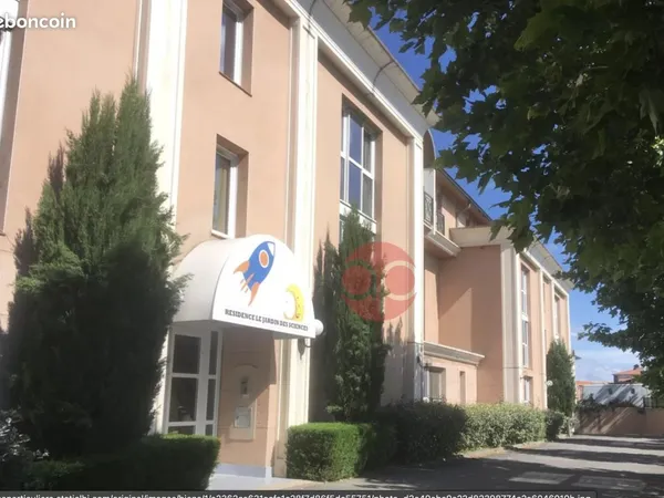 Studio 1 pièce 20 m² 