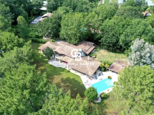 Superbe propriété à Capbreton avec 7 400 m² de parc 