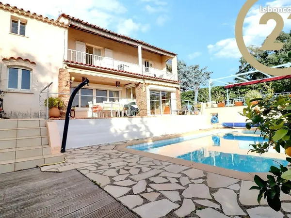 Villa 4 pièces 113 m² 