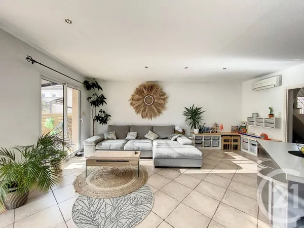Maison 6 pièces 91 m² 