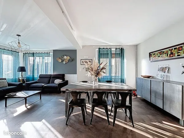 Maison 6 pièces 137 m² 