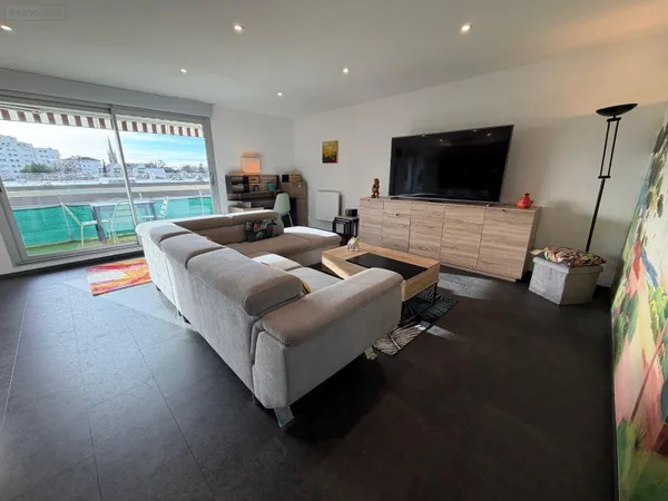 Appartement 3 pièces 80 m² 