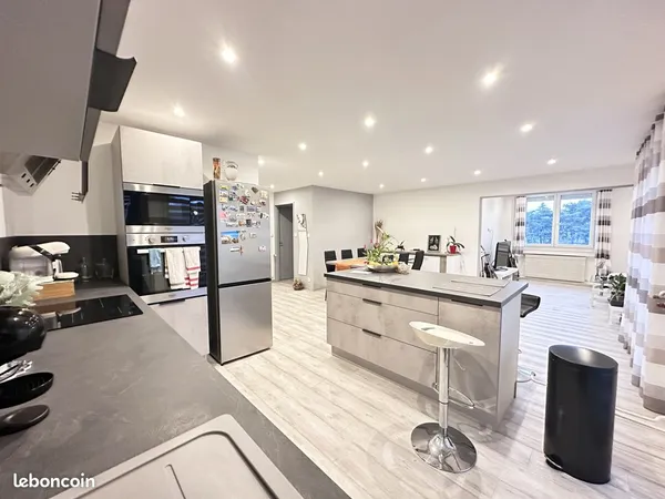 Appartement 4 pièces 71 m² 