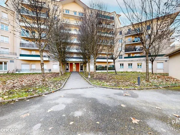 Appartement en vente a dugny 