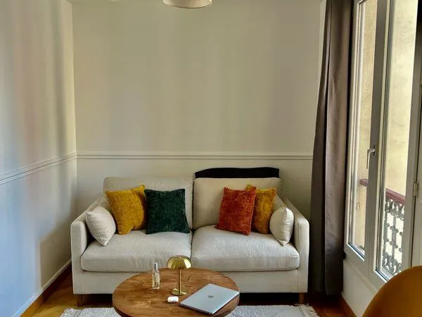 Appartement Paris 18 Jules Joffrin / Lamarck F2 refait à neuf 
